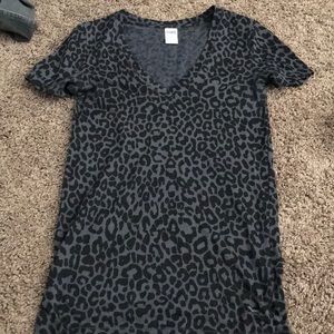 PINK leopard print v neck